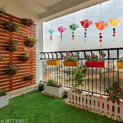 Product DetailsName : Priscilla | Original | Bird Hanging | diwali decor items        Country of Origin : India